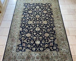 9x6 Antique Hand Knotted Wool Rug 112x 72in