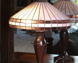 Modern Tiffany Table Lamp Slag Stained Glass 23 x 16in diameter