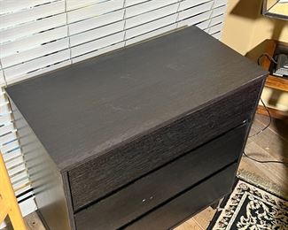 3 Drawer Ameriwood Contemporary Dresser Faux Veneer 30 x 31.5 x 16in HxWxD