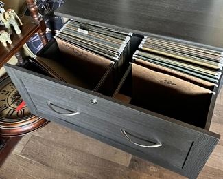 Contemporary 2-Drawer Lateral File Cabinet Faux Wood 30 x 30.5 x 22in HxWxD