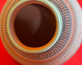 Bernice Watchman Navajo Etched Pottery Native American 10.75 x 7.5 at rim
