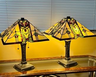 AS-IS 2pc Tiffany Style Slag Lamps PAIR 21 x 16.5 x 16.5in HxWxD