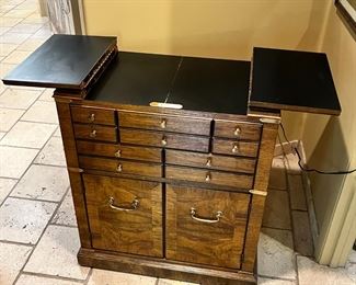Vintage Lane Flip Top Bar Cabinet 36 x 31 x 20in HxWxD