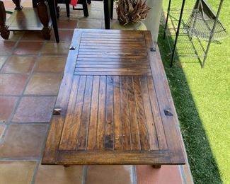 Rustic Coffee Table 19 x 48 x 24 HxWxD