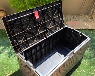 Suncast DBW9200 Resin Deck Box 24.5 x 49.5 x 24. HxWxD