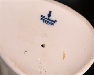 Lladro 4763 Obstetrician Doctor Spanking Newborn Porcelain Figurine 14 inches high