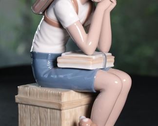 Lladro 5220 Exam Day Porcelain Figurine 8 inches high