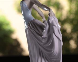 Lladro 5050 The Dancer Porcelain Figurine 12.5 inches high