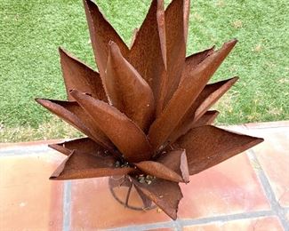 Rustic Metal Agave #10 Med 24 inches high