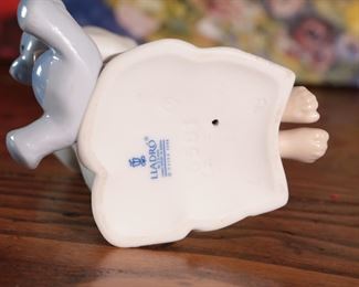 Lladro 6581Nighttime Blessing Girl Praying Porcelain Figurine 7 inches high