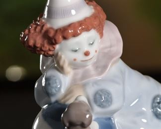 Lladro 5279 Pierrot Concertina Clown With Puppy Dog Porcelain Figurine 4.75 inches high.