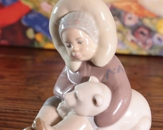 Lladro 1195 Eskimo Girl Polar Bear Porcelain Figurine 5 inches high