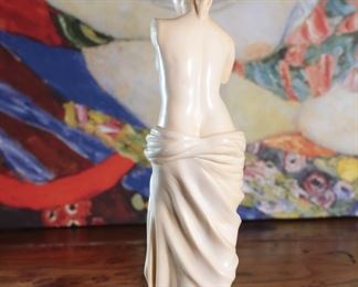 G. Ruggeri Sculpture Aphrodite Statue 9.75 inches high