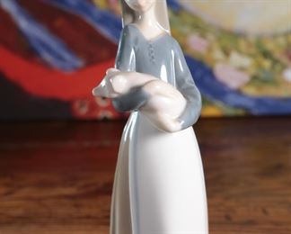 Lladro 1011 Girl with Pig Porcelain Figurine 6.75 inches high