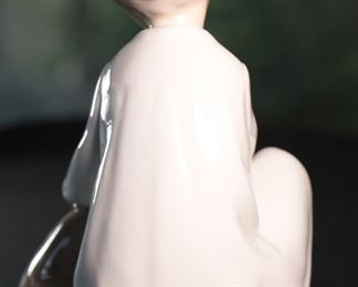 Lladro 4522 Boy With Dog Porcelain Figurine 8 inches high