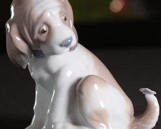 Lladro 6210 Gentle Surprise Dog with Butterfly #1 Porcelain Figurine