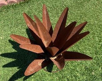 Rustic Metal Agave #1 16 inches high