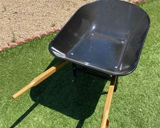 Blue Hawk 4-cu ft Steel Wheelbarrow S4BH20 22 x 26.5 x 55.in HxWxD
