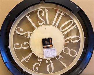 London Bridge Station Platform 2 Round Wall Clock 20in Diameter