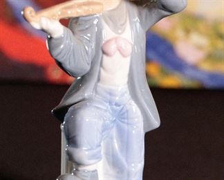 PS Paul Sebastian Clown Playing Violin Porcelain Figurine 8.25 inches high