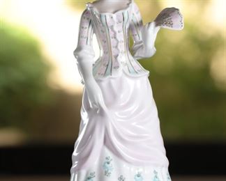 Hollohaza Hungary Porcelain Hungarian Lady w Fan Porcelain Figurine 10.75 inches high