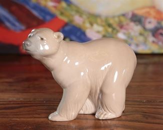 Lladro Attentive Brown Bear Porcelain Figurine	4 inches high	