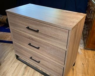 3 Drawer Ameriwood Contemporary Dresser Faux Veneer	30 x 31.5 x 16.5in	HxWxD
