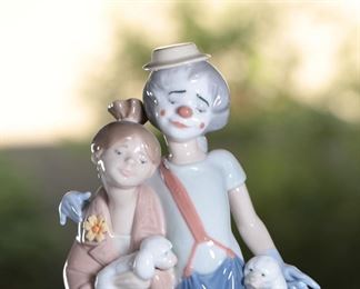 Lladro 7686 Pals Forever Society Edition Clown/Girl Porcelain Figurine	9 inches high	
