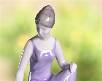 Hollohaza Porcelain Hungary Girl with Dish Porcelain Figurine	7.75 inches	
