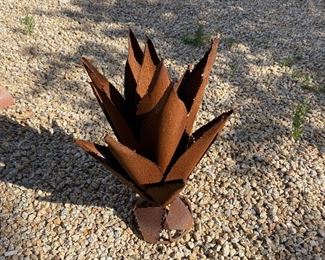 Rustic Metal Agave #7	17 inches hig	
