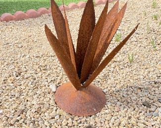 Rustic Metal Agave #8	16 inches high	
