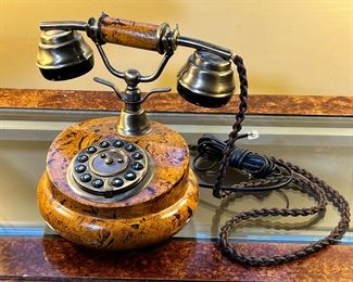 Retro Burlwood Landline Phone	8 x 9 x 6in	
