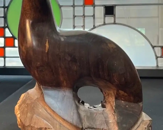 Ironwood Hand Carved Seal 10in Wood Carving	10x5x8in	HxWxD
