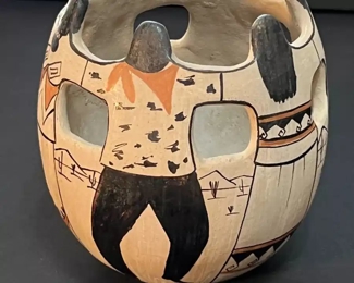 Angea Tohono O'odham Friendship Vase Native American Pottery Pot Papago 	7in H x 6in diameter	
