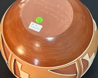 Dominguita Sisneros Naranjo Ohkay Owingeh (San Juan) Redware Pot Incised  Bowl Redware Pottery Native American 	6.5in H x 6.5in Diameter at rim	
