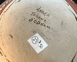 Angea Tohono O'odham Friendship Vase Native American Pottery Pot Papago Med	6.5 x 6 diameter.	
