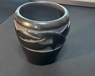 Mida Tafoya Santa Clara Pueblo Blackware Pot Vase Native American Pottery 	5.5 x 4.25in diameter at opening.	
