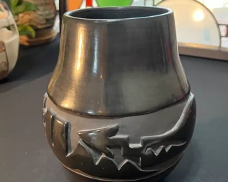Mida Tafoya Santa Clara Pueblo Blackware Serpent Vase Native American Pottery 	8.25 x 4in diameter at opening
