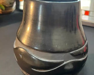 Mida Tafoya Santa Clara Pueblo Blackware Serpent Vase Native American Pottery 	8.25 x 4in diameter at opening

