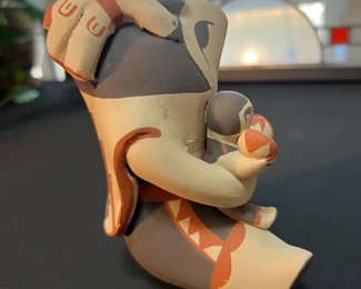 Judy Toya Jemez Storyteller Figure Native American Pottery 	7 inches high	
