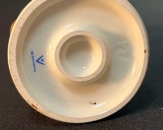 Goebel Hummel Doctor 127 Figurine	4.5in H	
