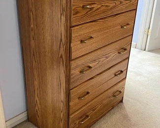 5-Drawer Dresser	45.5 x 30 x 16.5.in	HxWxD
