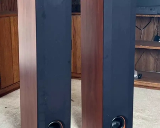 Polk Audio R50 Tower Speakers Pair R-50	37 x 8 x 11.5.	HxWxD
