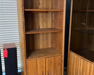 Oak Bookshelf #2	75.5 x 30 x 18in	HxWxD
