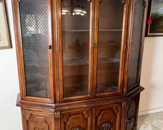 Vintage China Hutch Cabinet 	76 x 61 x 19in	HxWxD
