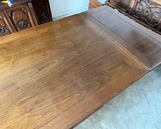 7pc antique Table & Chiars	30 x 40 x 66 -99in	HxWxD
