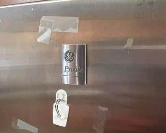 GE Profile 25.6 Cu. Ft. Stainless Side-by-Side Refrigerator with Dispenser PSS26MSRB SS	70 x 35.5.	
