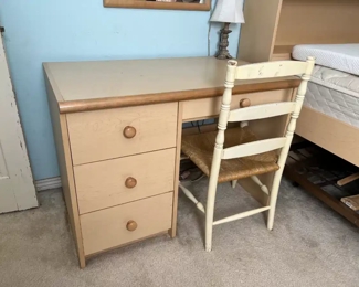 Camelot Furniture Beechwood Desk	30 x 42 x 25	HxWxD
