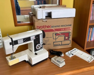 Brother VX560 Sewing Machine in Box	Box: 15 x 17 x 9in	HxWxD
