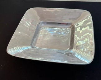 Holland Boone Polished Pewter Dish	13.75 x 13.5.in	
